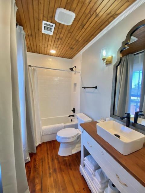 Llano Dabbs Hotel Bed And Breakfast المظهر الخارجي الصورة